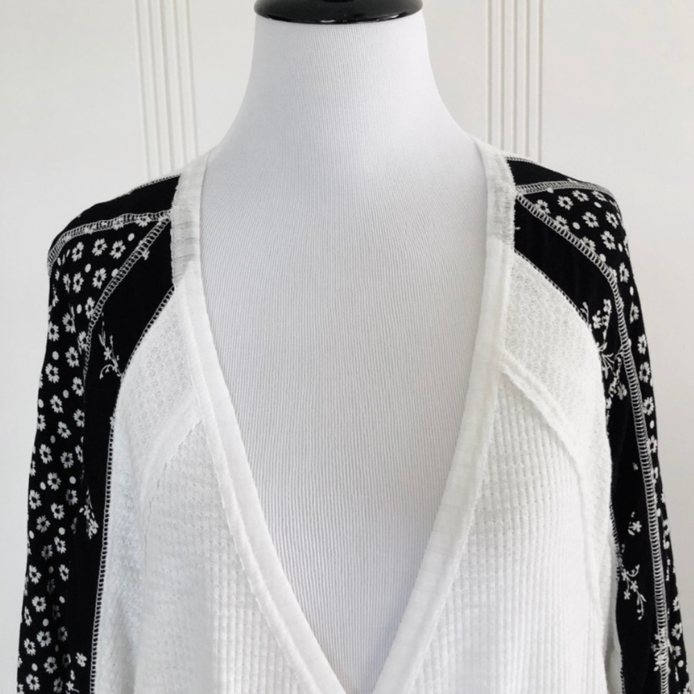 FREE PEOPLE Auxton Thermal Wrap Tie Floral Blouse - Picture 6 of 8